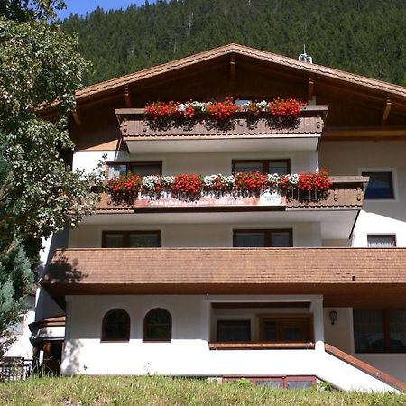 Hotel Garni Mathonerhof Ischgl Exteriér fotografie